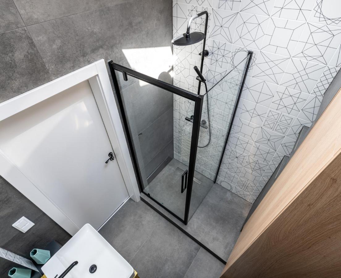 קרקוב Smart Apartments - Old Town & Main Train Station - By Upstairs מראה חיצוני תמונה