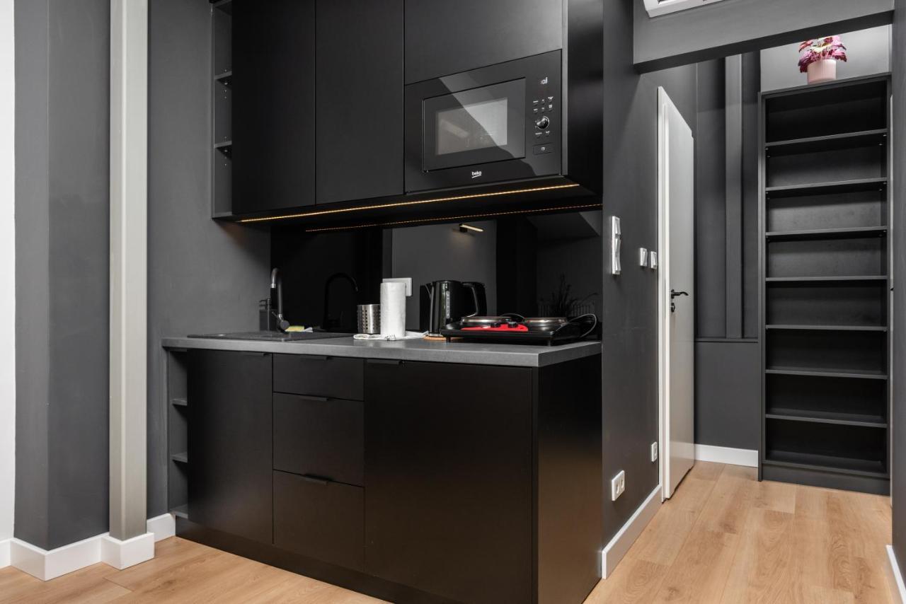 קרקוב Smart Apartments - Old Town & Main Train Station - By Upstairs מראה חיצוני תמונה