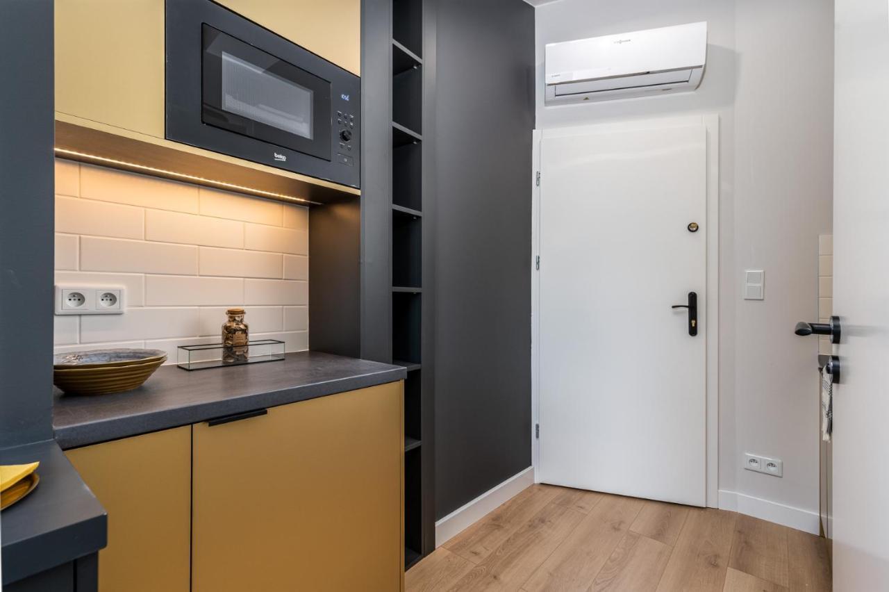 קרקוב Smart Apartments - Old Town & Main Train Station - By Upstairs מראה חיצוני תמונה